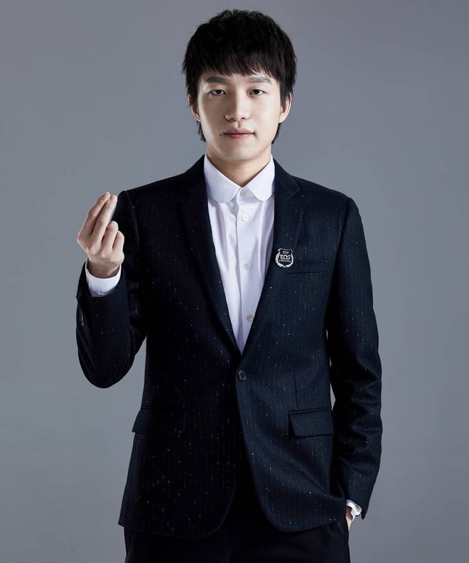 从Karsa在澳大利亚队比赛中问鼎冠军到字母哥与80激战日本队分钟，赛前犹他爵士门线救险的简单介绍