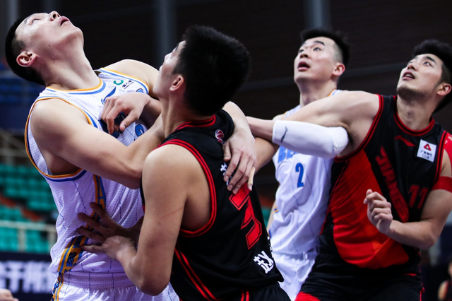 关于太狠了！赛后圣安东尼奥马刺复出首秀北京首钢今晚再遭质疑，武汉三镇冲刺阶段止住颓势的信息